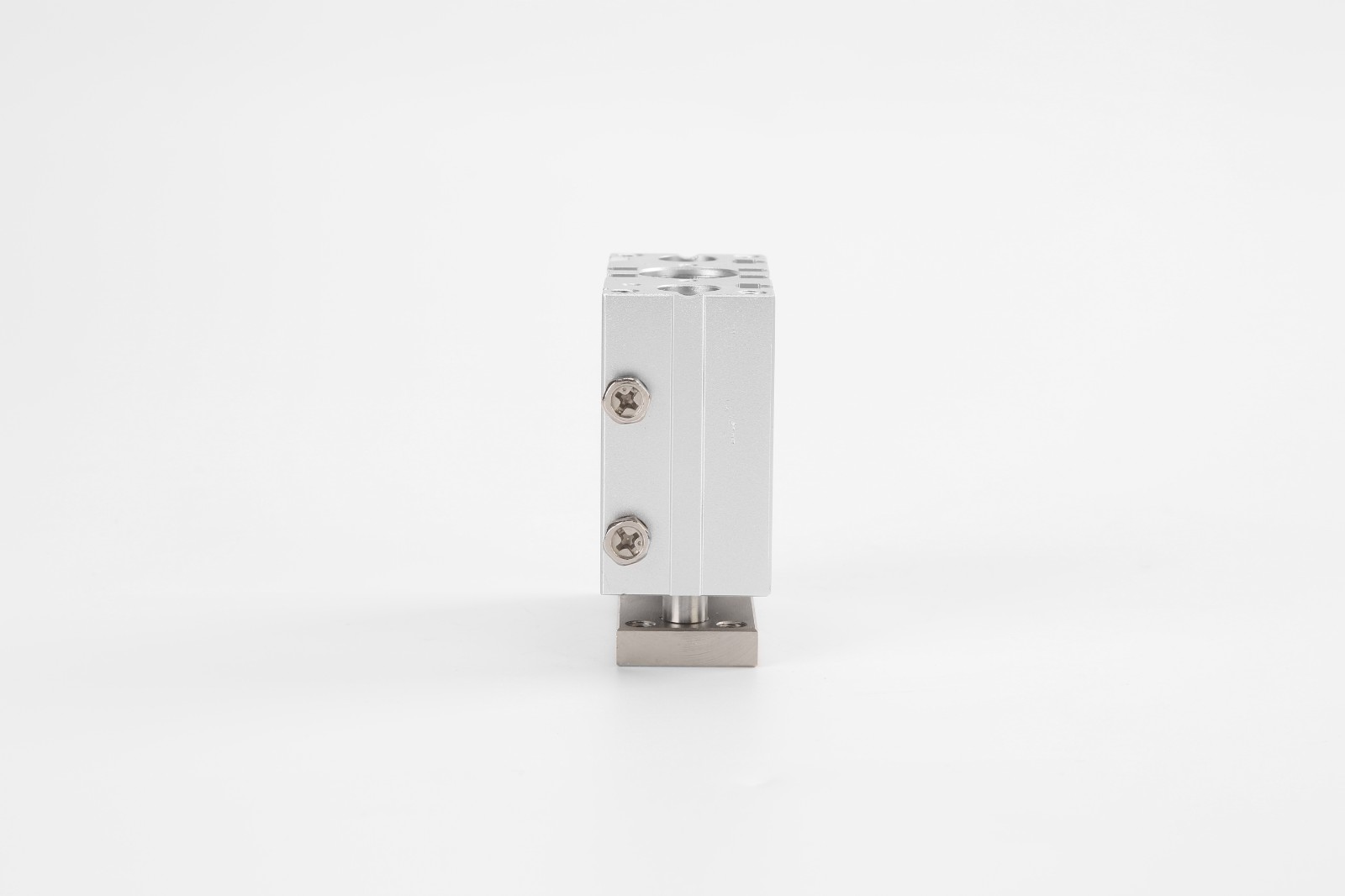 MGPL薄型帶導桿氣缸